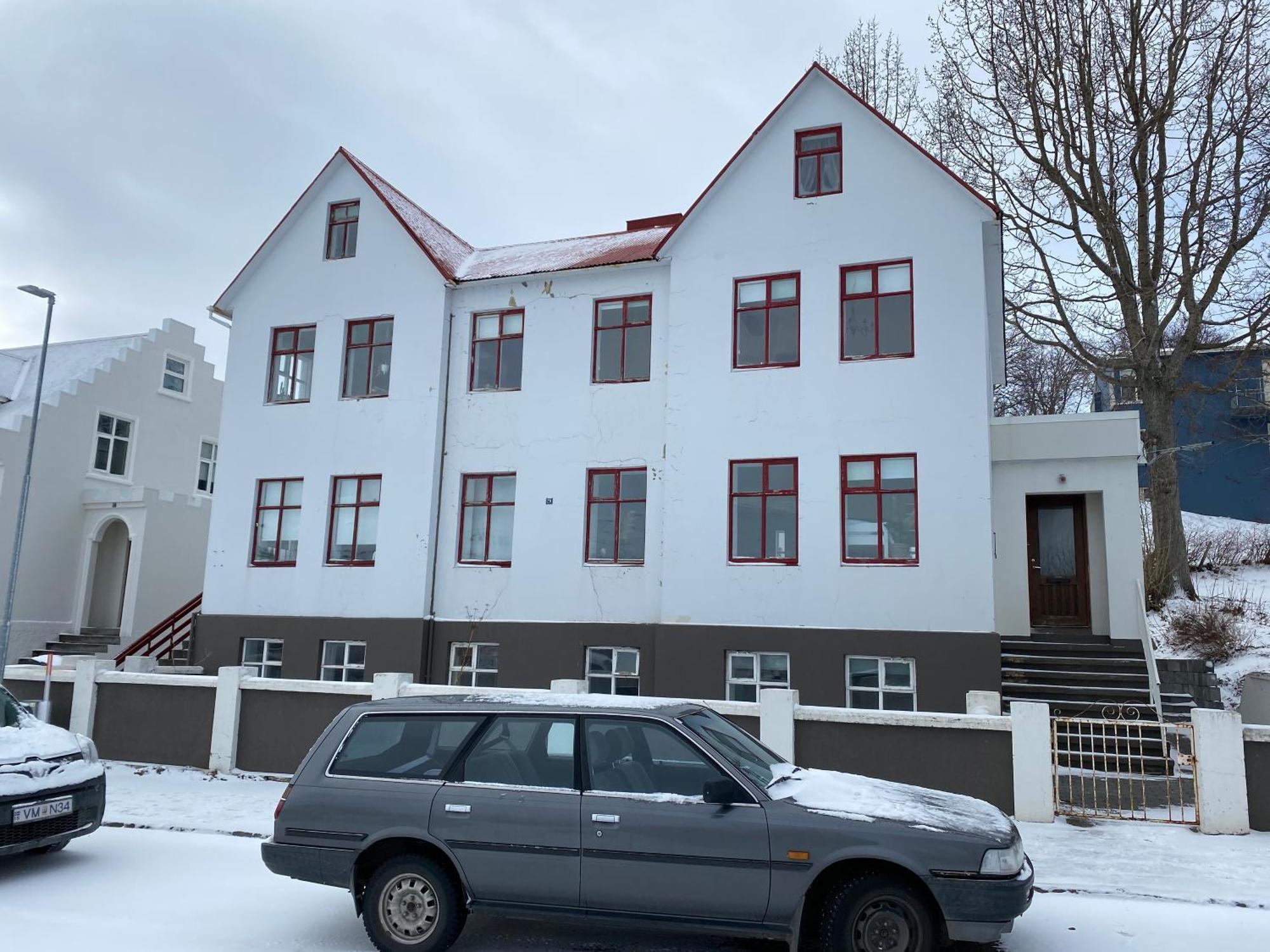 Day Dream Central Akureyri Three Bedroom Apt المظهر الخارجي الصورة
